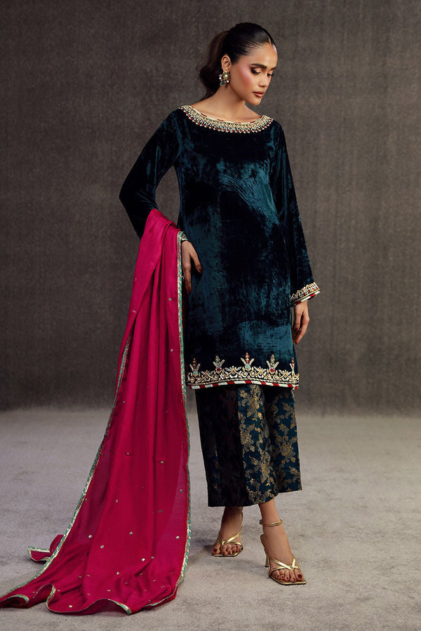 Fatima Khan | Anan Velvet Edit | Mirwa by Fatima Khan - Designer Dress - Type: Ladies Clothes - Available at Libayah - 100% Original