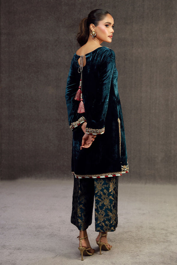 Fatima Khan | Anan Velvet Edit | Mirwa by Fatima Khan - Designer Dress - Type: Ladies Clothes - Available at Libayah - 100% Original