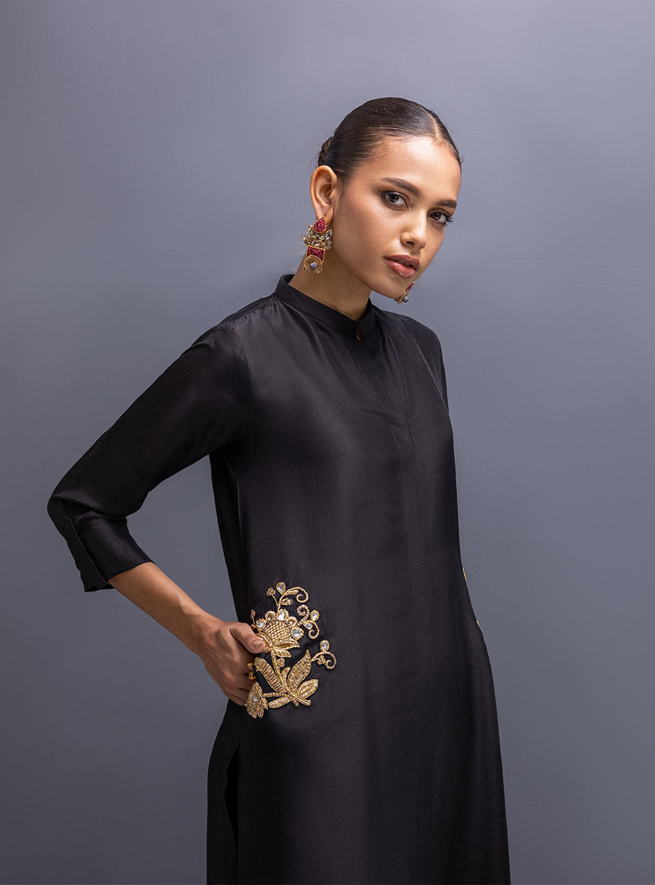 Zainab Chottani | Luxury Pret | EBONY FROST by Zainab Chottani - Designer Dress - Type: Ladies Clothes - Available at Libayah - 100% Original