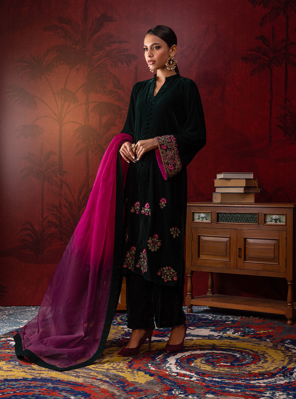 Zainab Chottani | Luxury Pret | SYARA by Zainab Chottani - Designer Dress - Type: Ladies Clothes - Available at Libayah - 100% Original