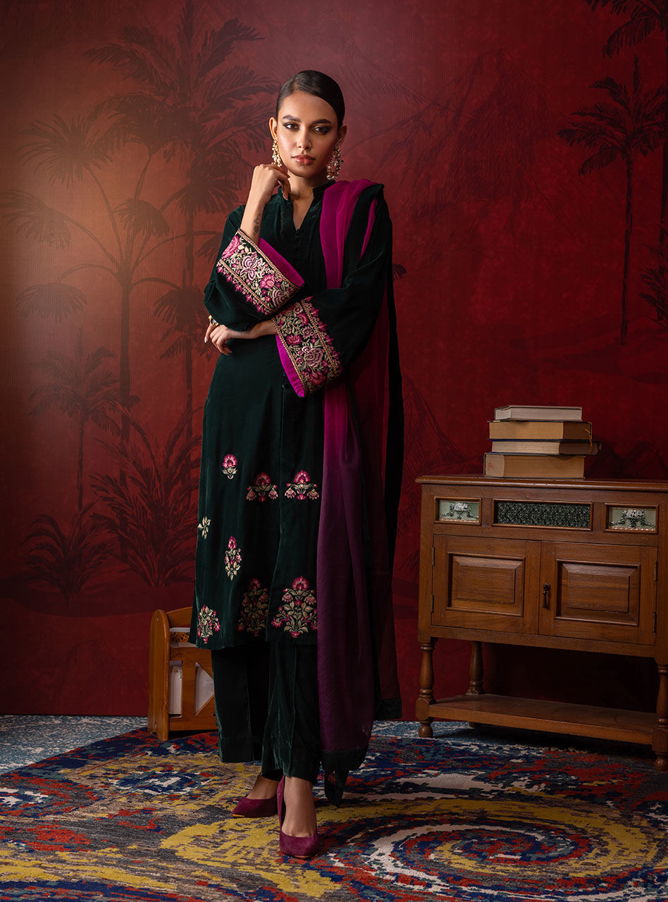 Zainab Chottani | Luxury Pret | SYARA by Zainab Chottani - Designer Dress - Type: Ladies Clothes - Available at Libayah - 100% Original