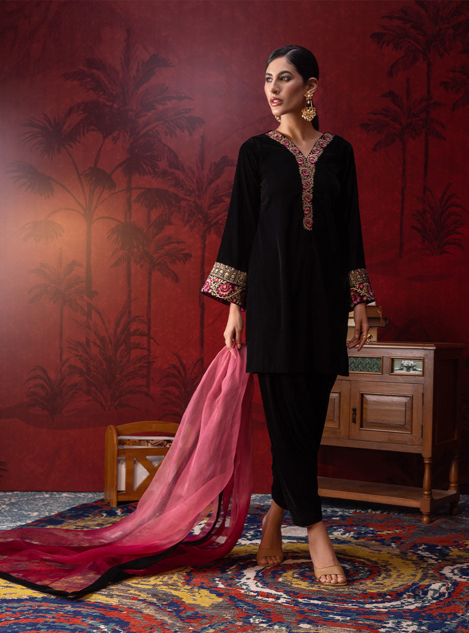 Zainab Chottani | Luxury Pret | AYRISH by Zainab Chottani - Designer Dress - Type: Ladies Clothes - Available at Libayah - 100% Original
