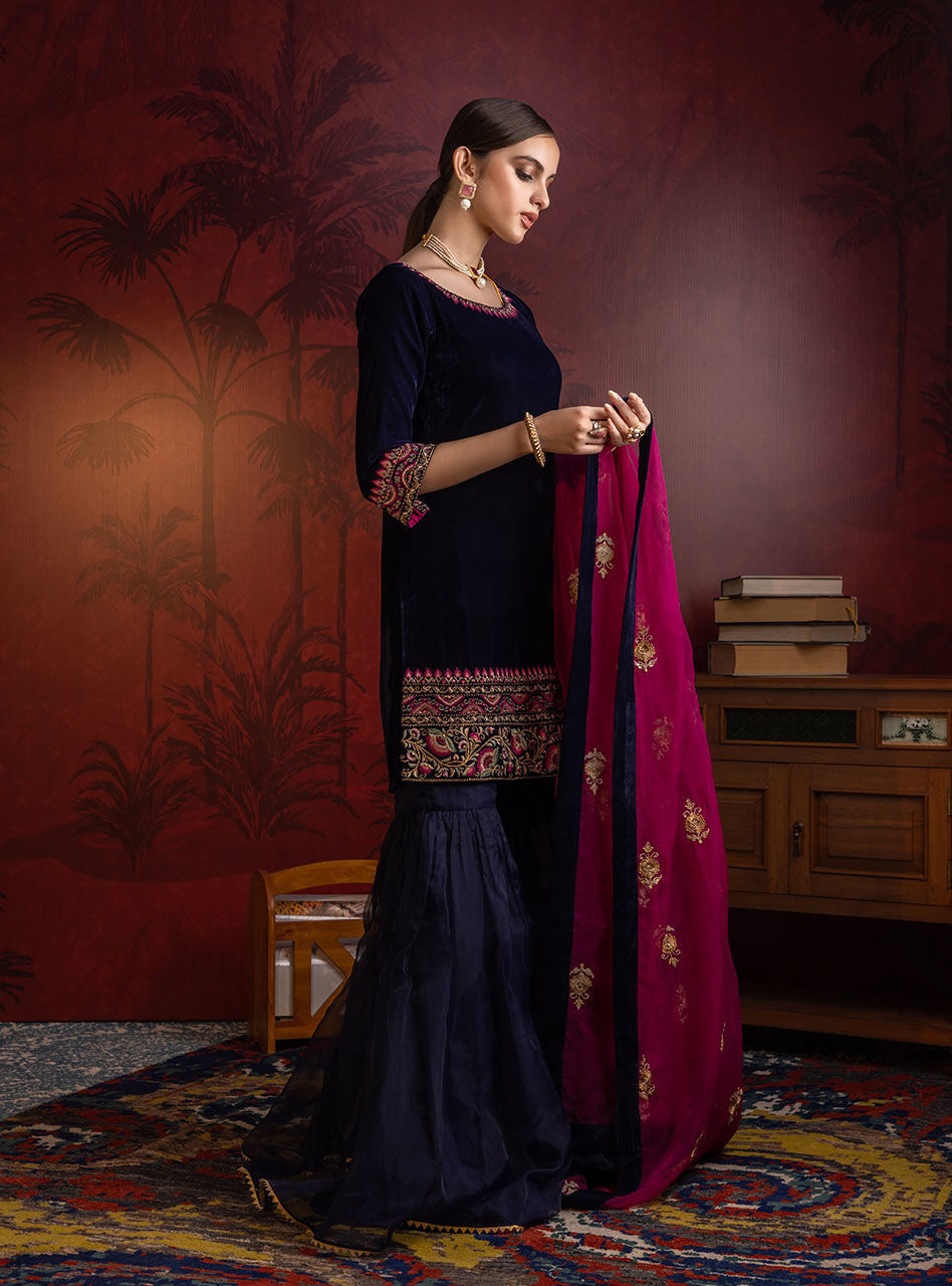 Zainab Chottani | Luxury Pret | AIRA by Zainab Chottani - Designer Dress - Type: Ladies Clothes - Available at Libayah - 100% Original