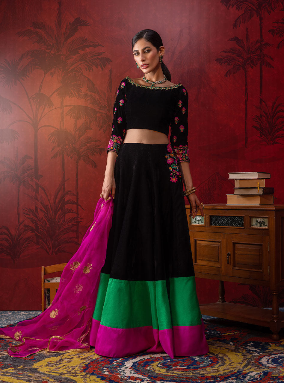 Zainab Chottani | Semi Formals | EZRA by Zainab Chottani - Designer Dress - Type: Ladies Clothes - Available at Libayah - 100% Original