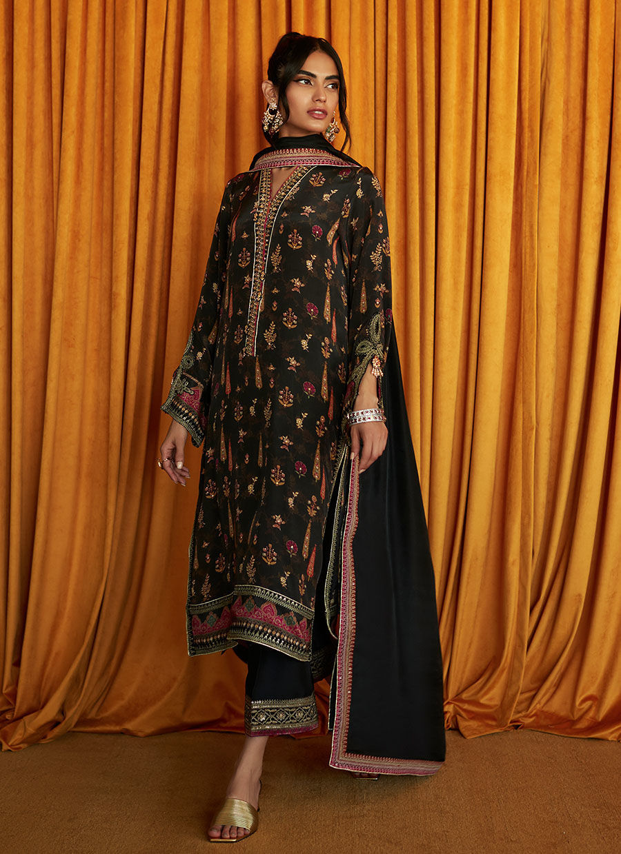 Farah Talib Aziz | Designer Picks 24 | GINA SHIRT AND DUPATTA by Farah Talib Aziz - Designer Dress - Type: Ladies Clothes - Available at Libayah - 100% Original