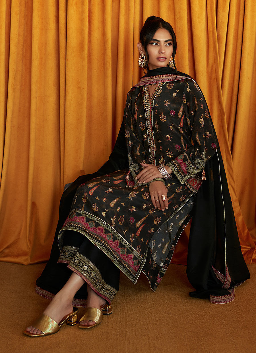 Farah Talib Aziz | Designer Picks 24 | GINA SHIRT AND DUPATTA by Farah Talib Aziz - Designer Dress - Type: Ladies Clothes - Available at Libayah - 100% Original