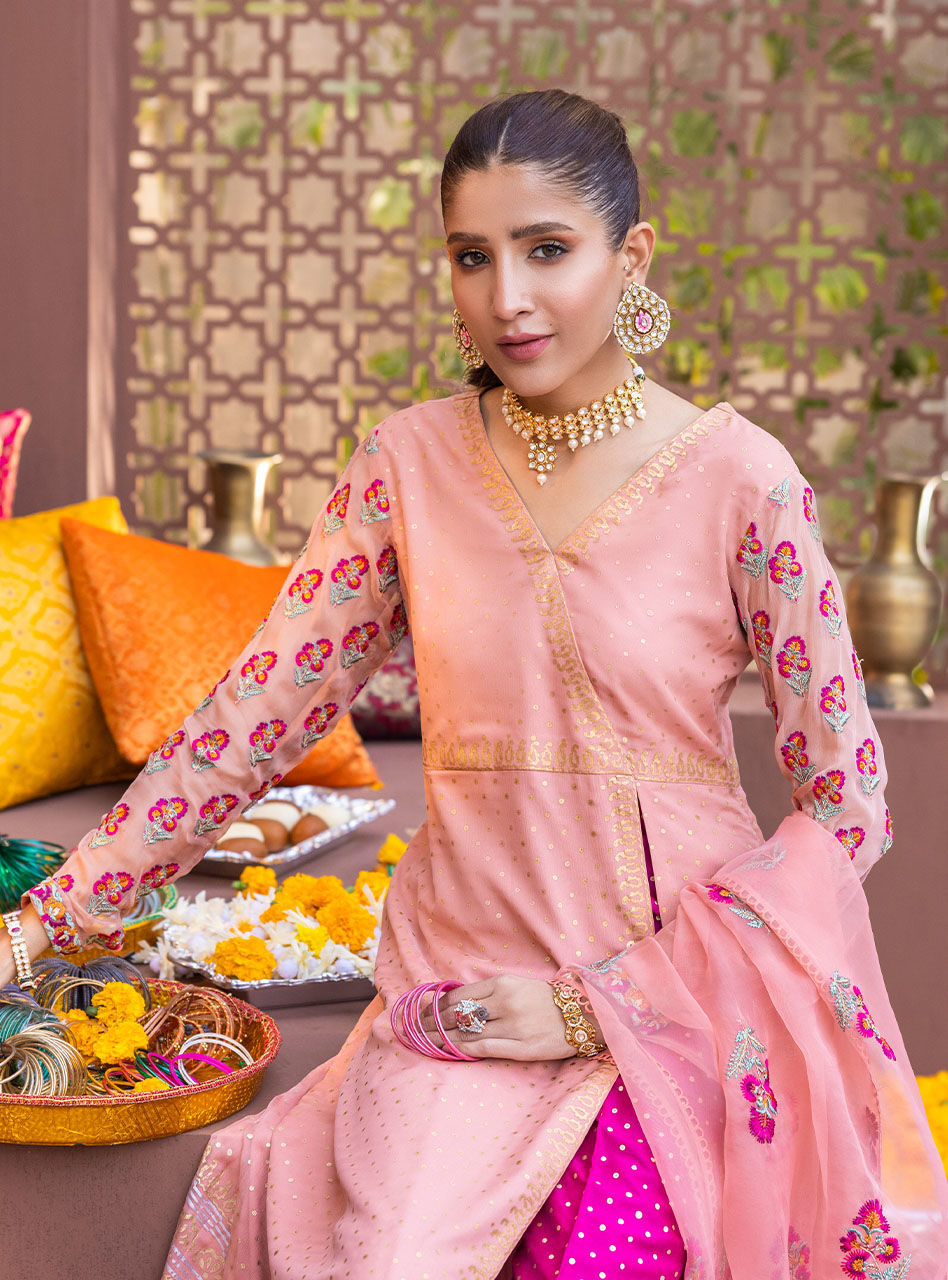 Zainab Chottani | Luxury Pret | MEHNAZ - D 62 by Zainab Chottani - Designer Dress - Type: Ladies Clothes - Available at Libayah - 100% Original