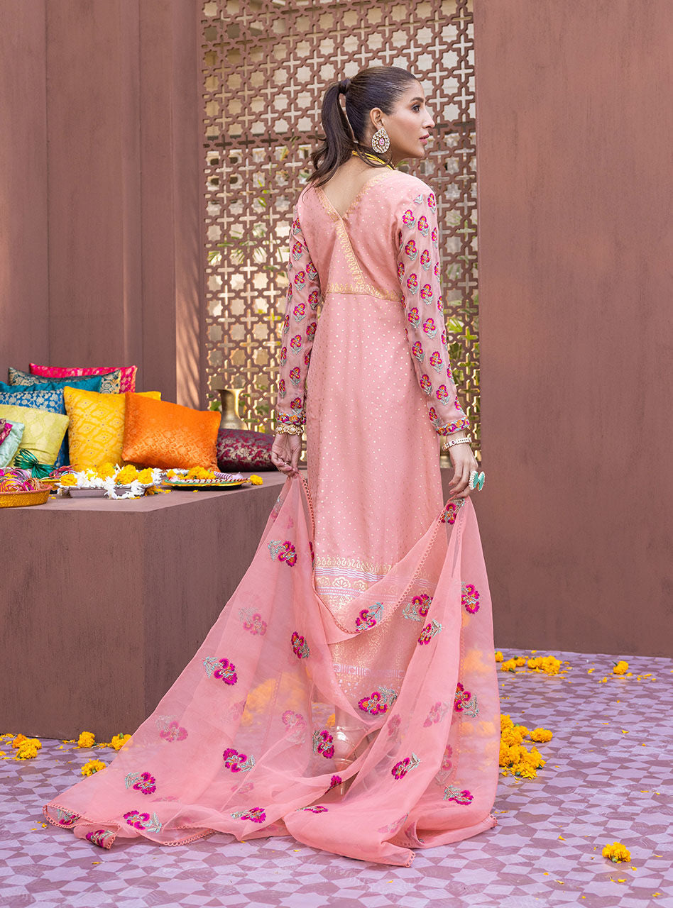 Zainab Chottani | Luxury Pret | MEHNAZ - D 62 by Zainab Chottani - Designer Dress - Type: Ladies Clothes - Available at Libayah - 100% Original