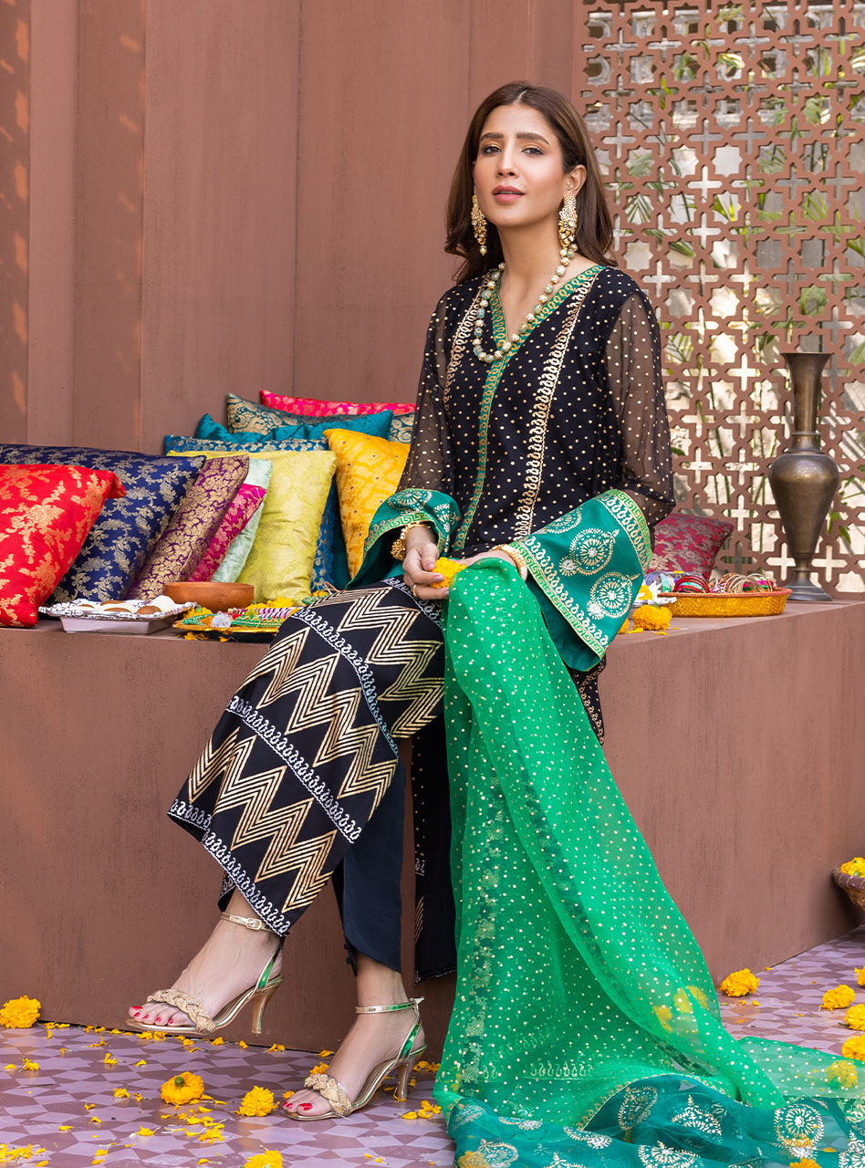 Zainab Chottani | Luxury Pret | SAHAR by Zainab Chottani - Designer Dress - Type: Ladies Clothes - Available at Libayah - 100% Original