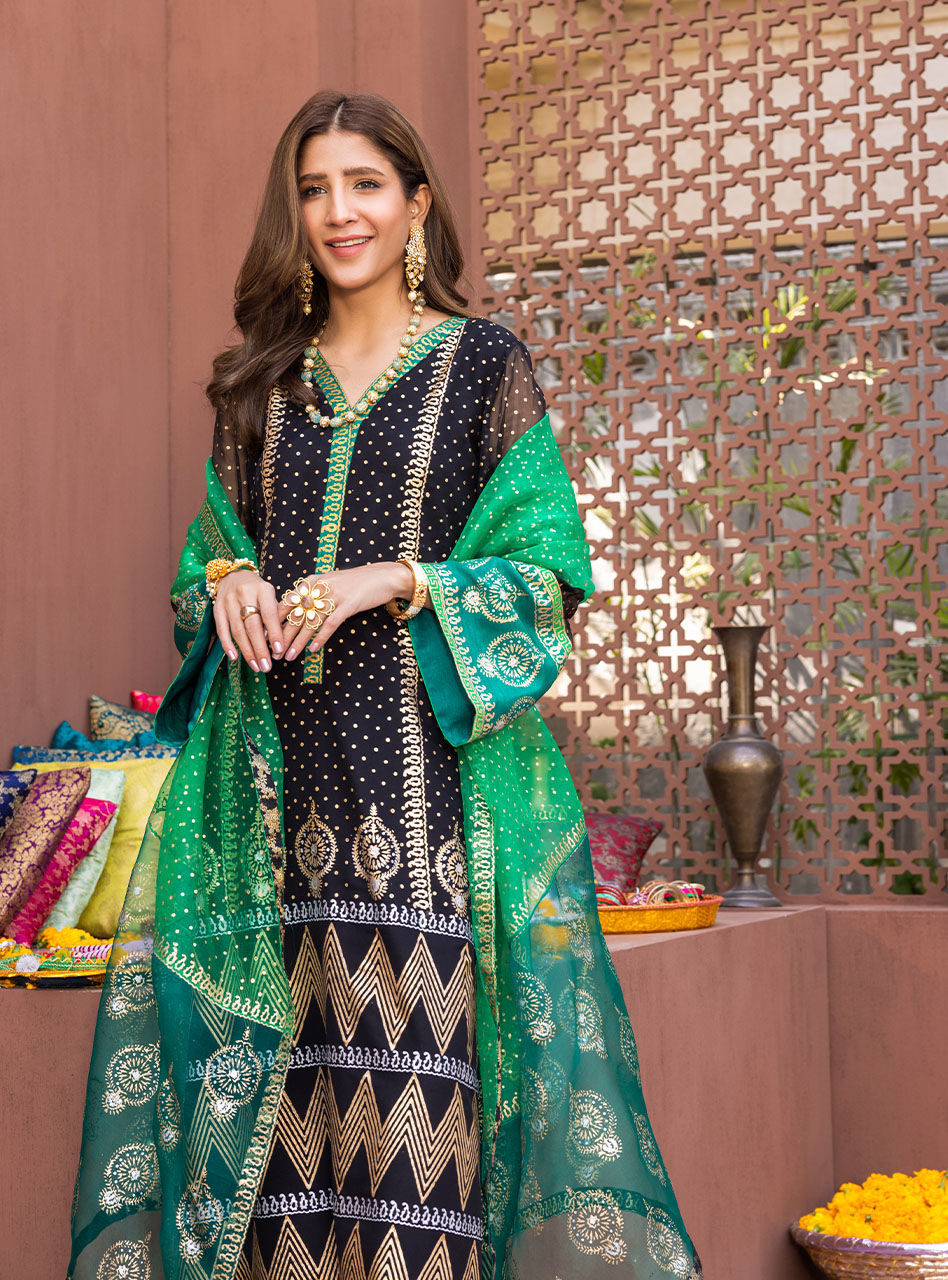 Zainab Chottani | Luxury Pret | SAHAR by Zainab Chottani - Designer Dress - Type: Ladies Clothes - Available at Libayah - 100% Original