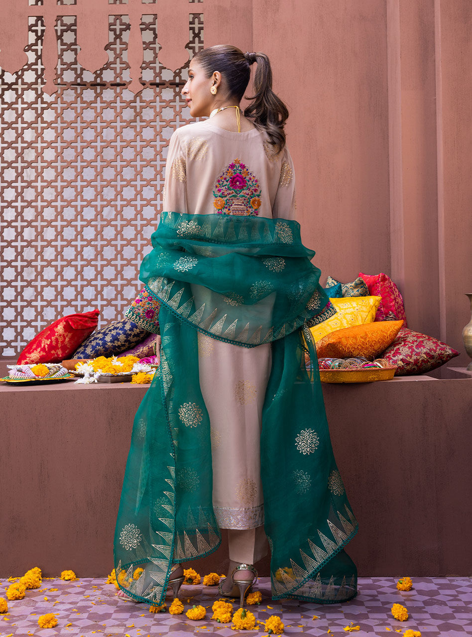 Zainab Chottani | Luxury Pret | ZHALEY by Zainab Chottani - Designer Dress - Type: Ladies Clothes - Available at Libayah - 100% Original