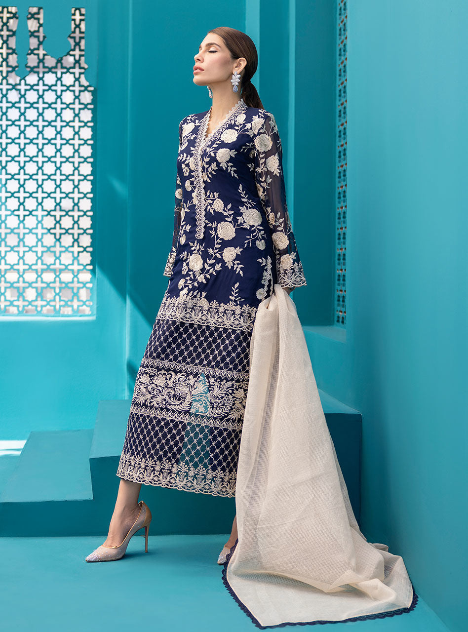 Zainab Chottani | Luxury Pret | DARK NOVA by Zainab Chottani - Designer Dress - Type: Ladies Clothes - Available at Libayah - 100% Original
