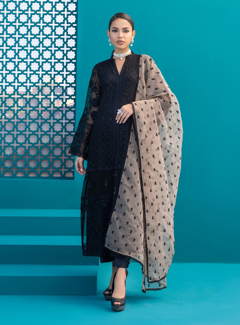 Zainab Chottani | Luxury Pret | EBONY GLAZE by Zainab Chottani - Designer Dress - Type: Ladies Clothes - Available at Libayah - 100% Original