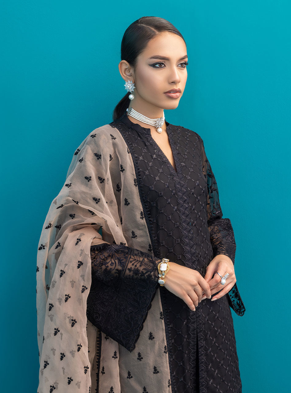 Zainab Chottani | Luxury Pret | EBONY GLAZE by Zainab Chottani - Designer Dress - Type: Ladies Clothes - Available at Libayah - 100% Original