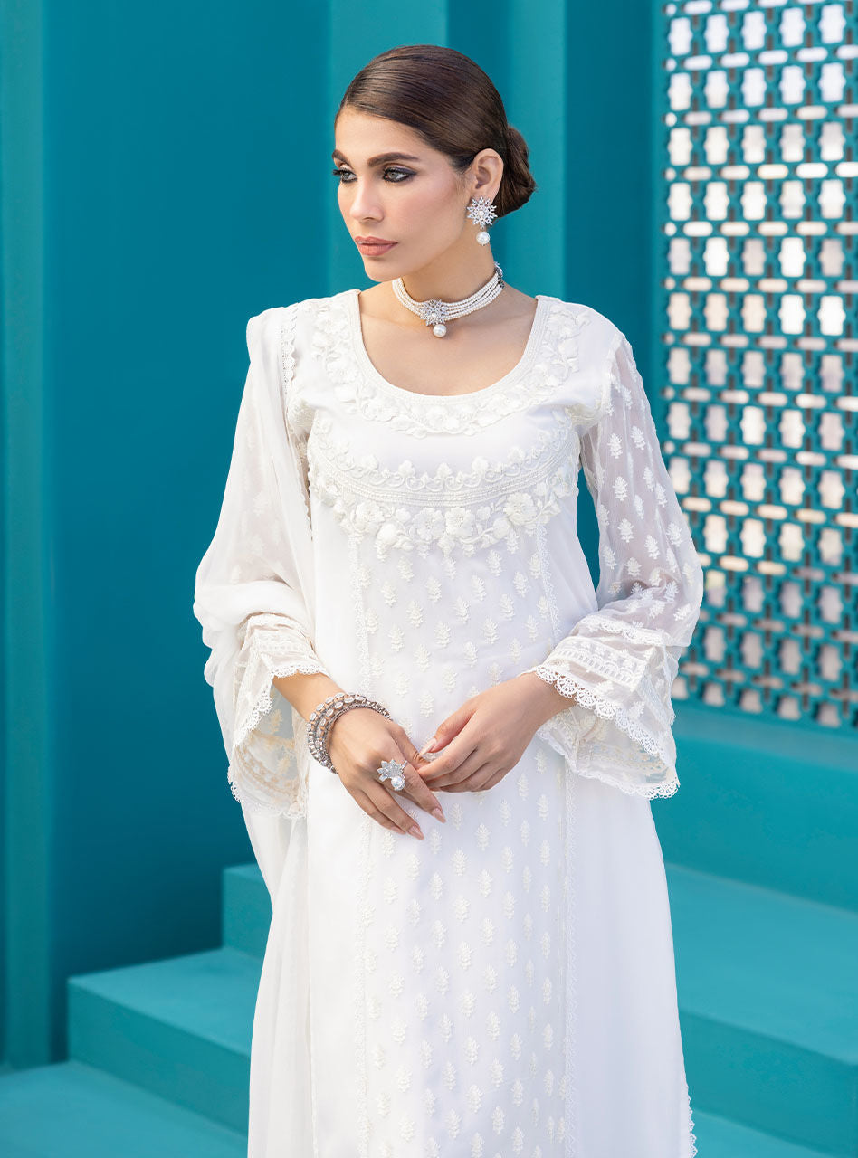 Zainab Chottani | Luxury Pret | PEARLESCENT QUARTZ by Zainab Chottani - Designer Dress - Type: Ladies Clothes - Available at Libayah - 100% Original