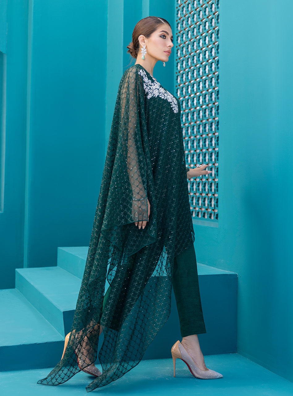 Zainab Chottani | Luxury Pret | EMERALD FRESCO by Zainab Chottani - Designer Dress - Type: Ladies Clothes - Available at Libayah - 100% Original