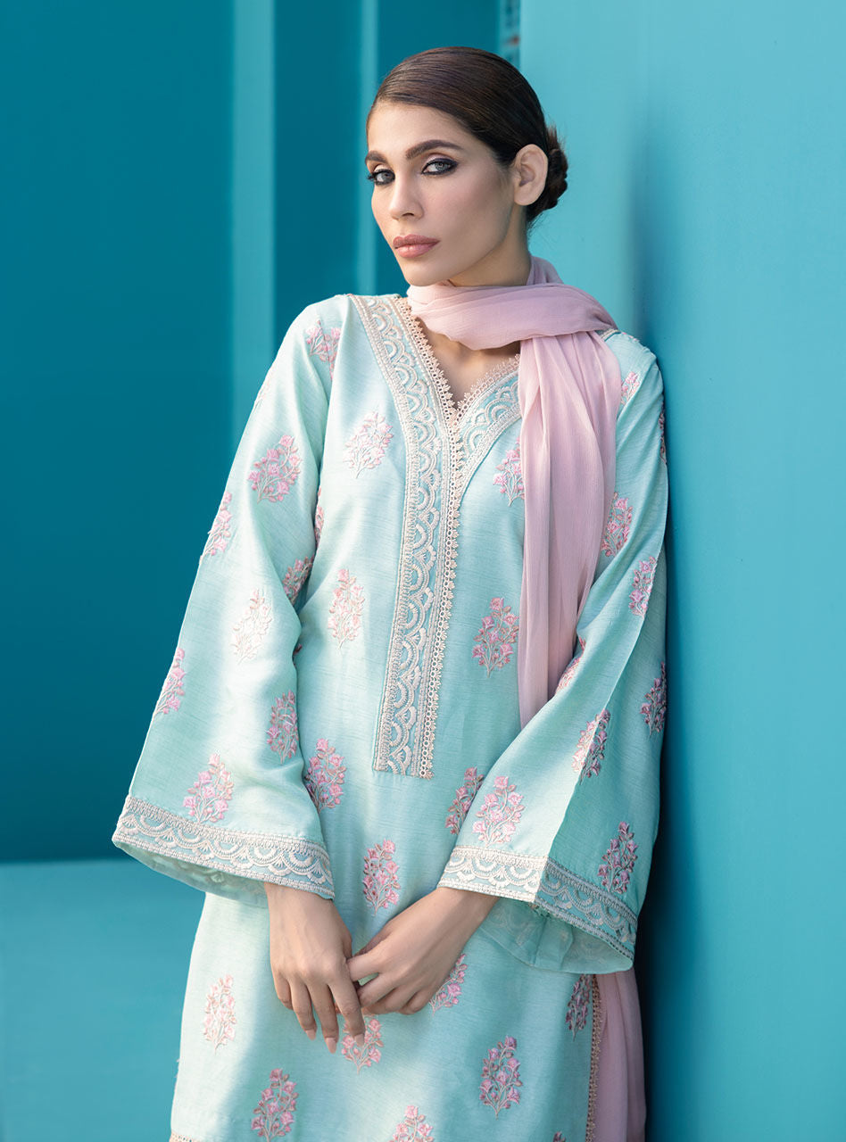 Zainab Chottani | Luxury Pret | ORCHID GLAZE by Zainab Chottani - Designer Dress - Type: Ladies Clothes - Available at Libayah - 100% Original