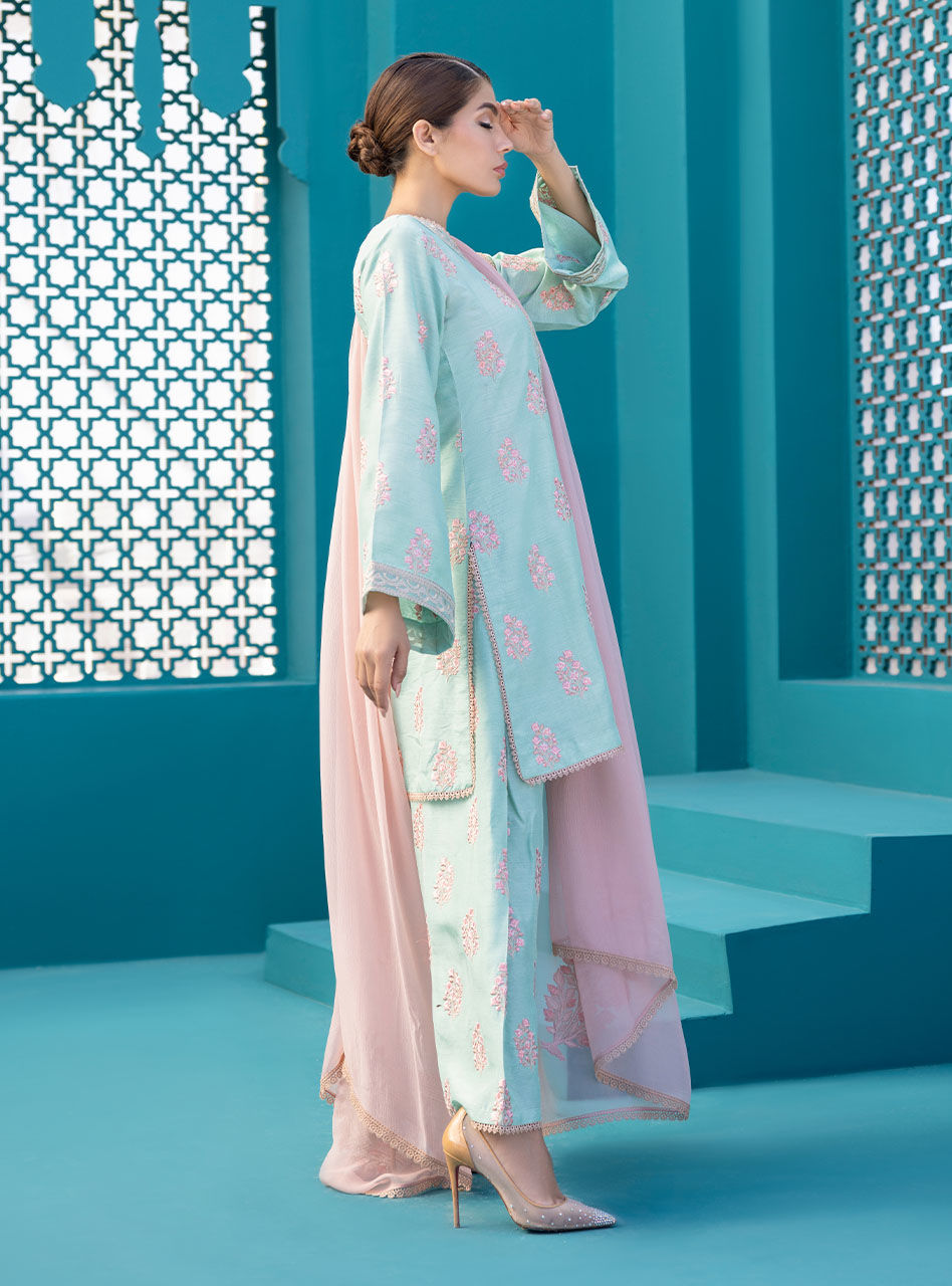 Zainab Chottani | Luxury Pret | ORCHID GLAZE by Zainab Chottani - Designer Dress - Type: Ladies Clothes - Available at Libayah - 100% Original