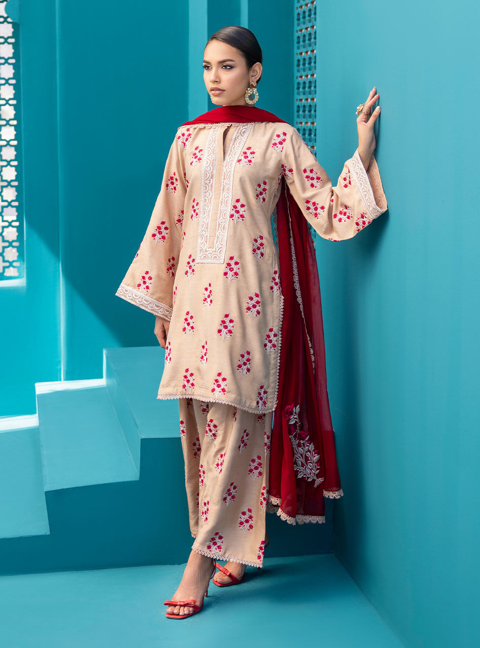 Zainab Chottani | Luxury Pret | SCARLET BLUSH by Zainab Chottani - Designer Dress - Type: Ladies Clothes - Available at Libayah - 100% Original