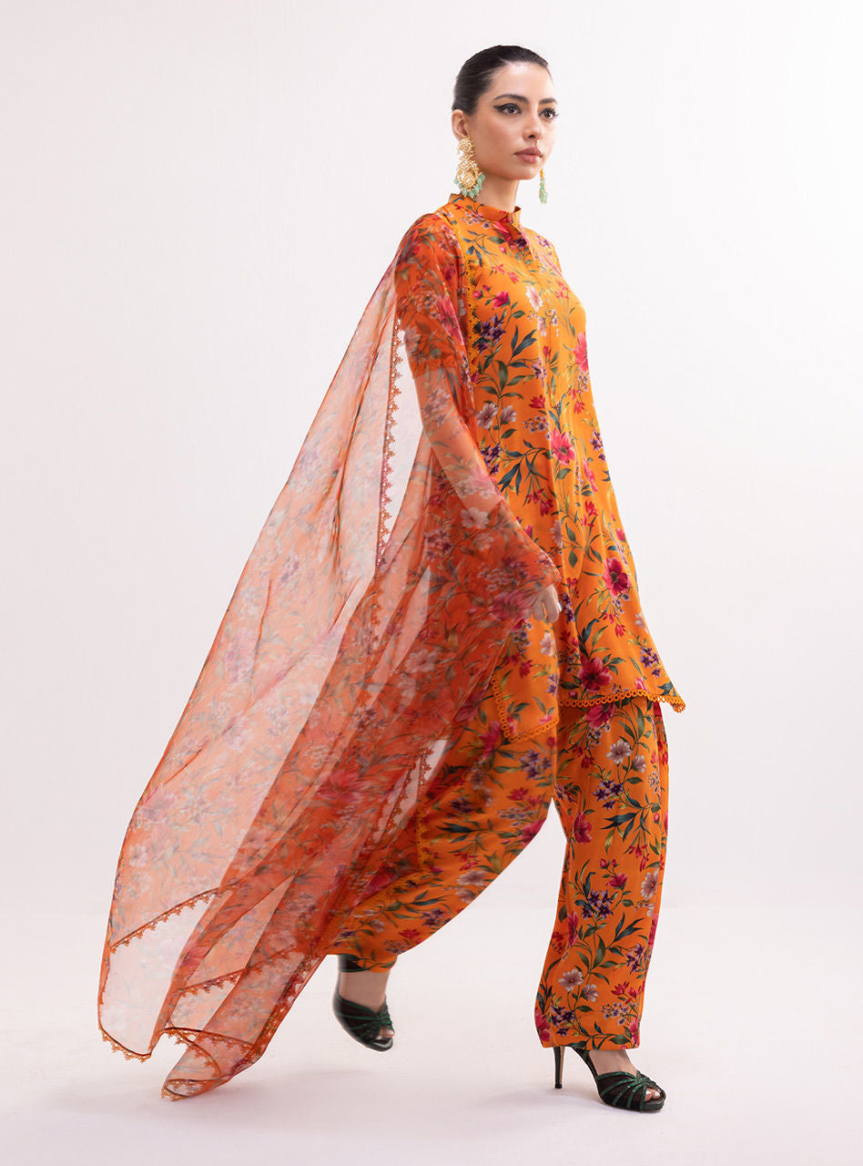 Zainab Chottani | Luxury Pret | CYRA by Zainab Chottani - Designer Dress - Type: Ladies Clothes - Available at Libayah - 100% Original