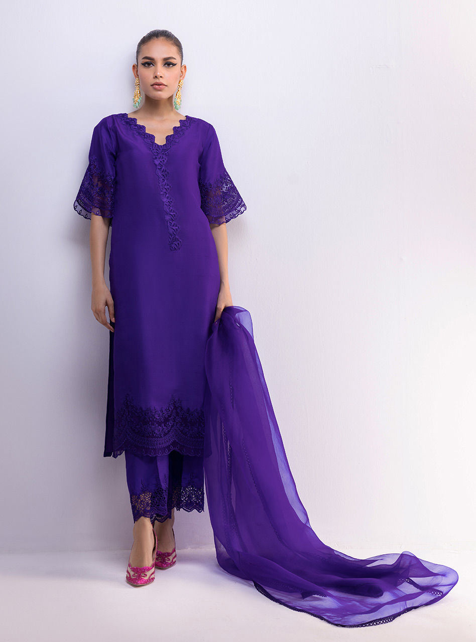 Zainab Chottani | Luxury Pret | ZOHREH by Zainab Chottani - Designer Dress - Type: Ladies Clothes - Available at Libayah - 100% Original