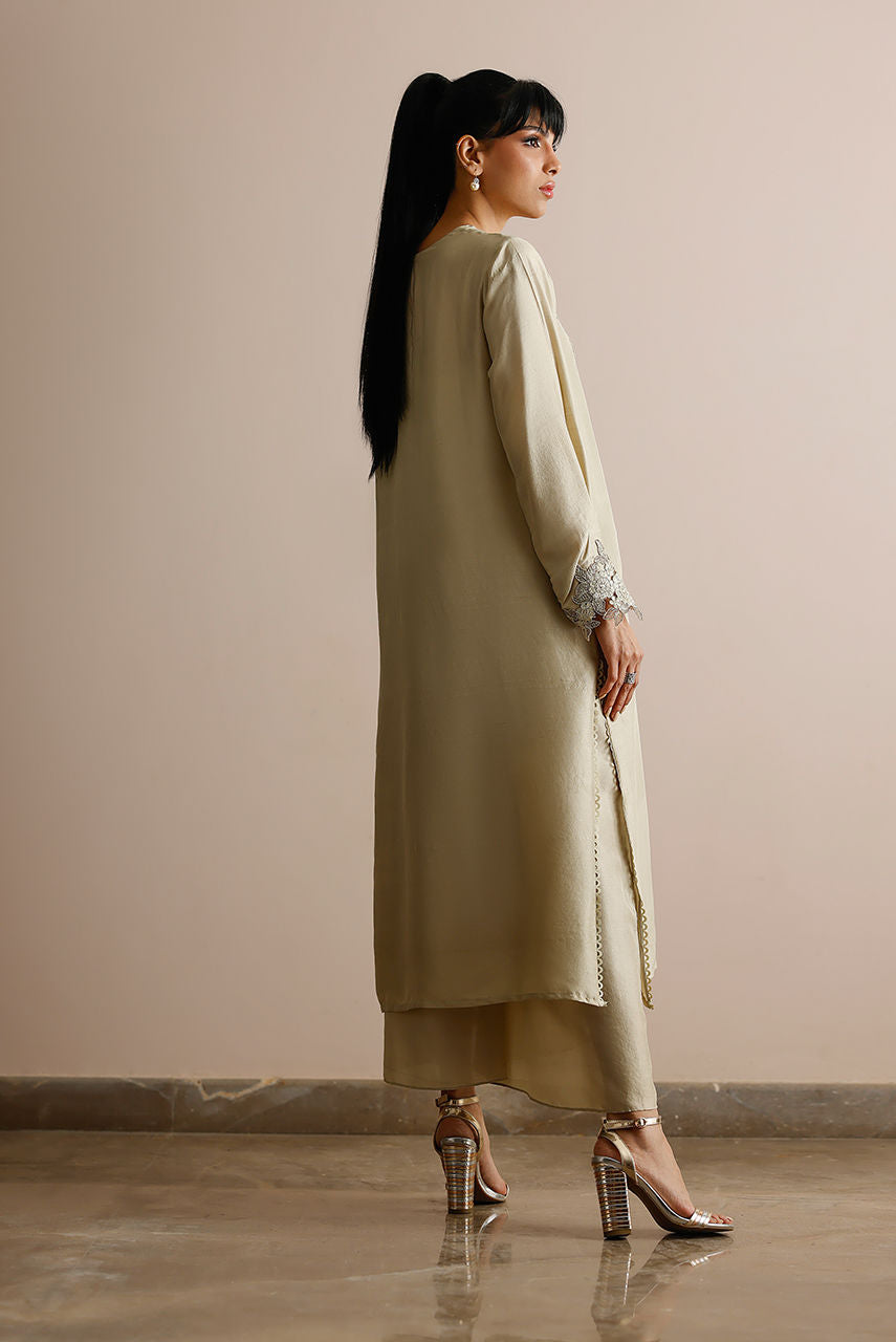 Deepak Perwani | Lilah Silk Edit 24 | KUT281 by Deepak Perwani - Designer Dress - Type: Ladies Clothes - Available at Libayah - 100% Original