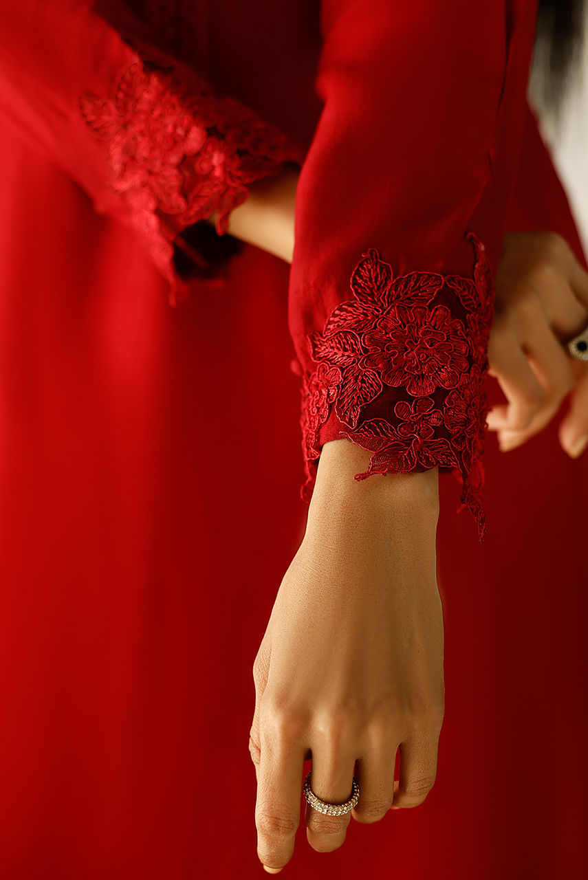 Deepak Perwani | Lilah Silk Edit 24 | KUT278 by Deepak Perwani - Designer Dress - Type: Ladies Clothes - Available at Libayah - 100% Original