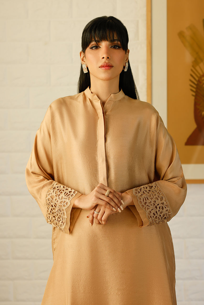 Deepak Perwani | Lilah Silk Edit 24 | KUT276 by Deepak Perwani - Designer Dress - Type: Ladies Clothes - Available at Libayah - 100% Original