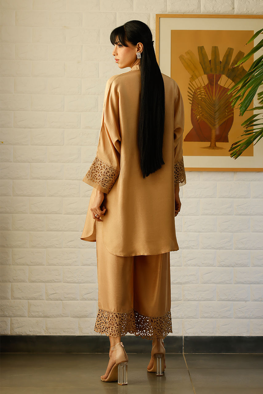 Deepak Perwani | Lilah Silk Edit 24 | KUT276 by Deepak Perwani - Designer Dress - Type: Ladies Clothes - Available at Libayah - 100% Original