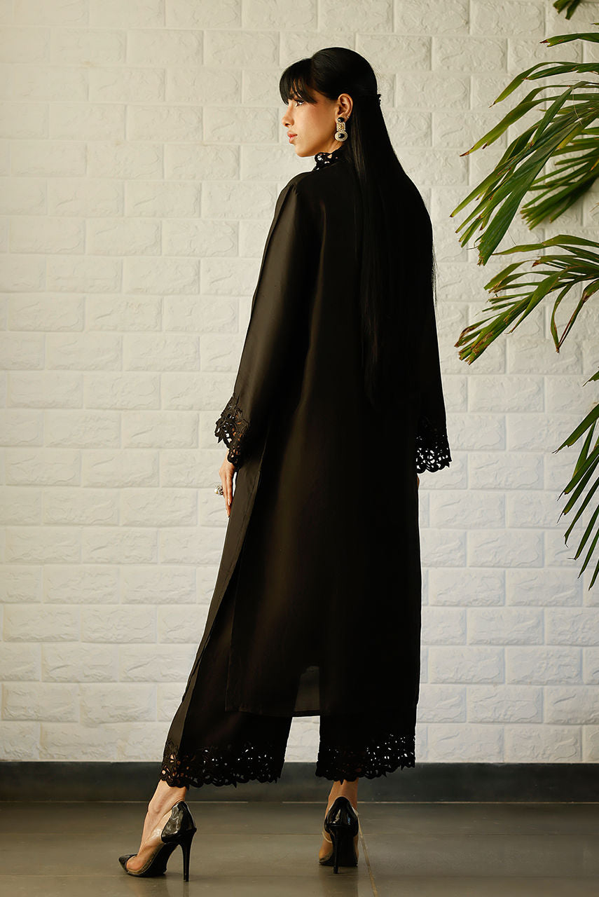 Deepak Perwani | Lilah Silk Edit 24 | KUT277 by Deepak Perwani - Designer Dress - Type: Ladies Clothes - Available at Libayah - 100% Original