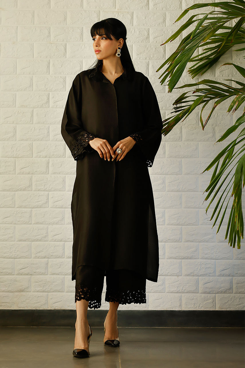 Deepak Perwani | Lilah Silk Edit 24 | KUT277 by Deepak Perwani - Designer Dress - Type: Ladies Clothes - Available at Libayah - 100% Original