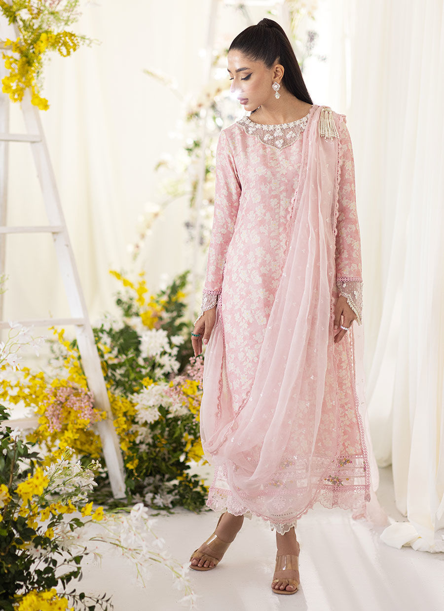 Farah Talib Aziz | Designer Picks 24 | OLEA BLUSH SILK SHIRT AND PRE-DRAPED DUPATTA by Farah Talib Aziz - Designer Dress - Type: Ladies Clothes - Available at Libayah - 100% Original