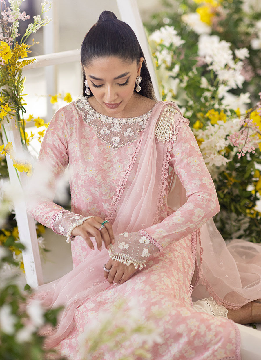 Farah Talib Aziz | Designer Picks 24 | OLEA BLUSH SILK SHIRT AND PRE-DRAPED DUPATTA by Farah Talib Aziz - Designer Dress - Type: Ladies Clothes - Available at Libayah - 100% Original