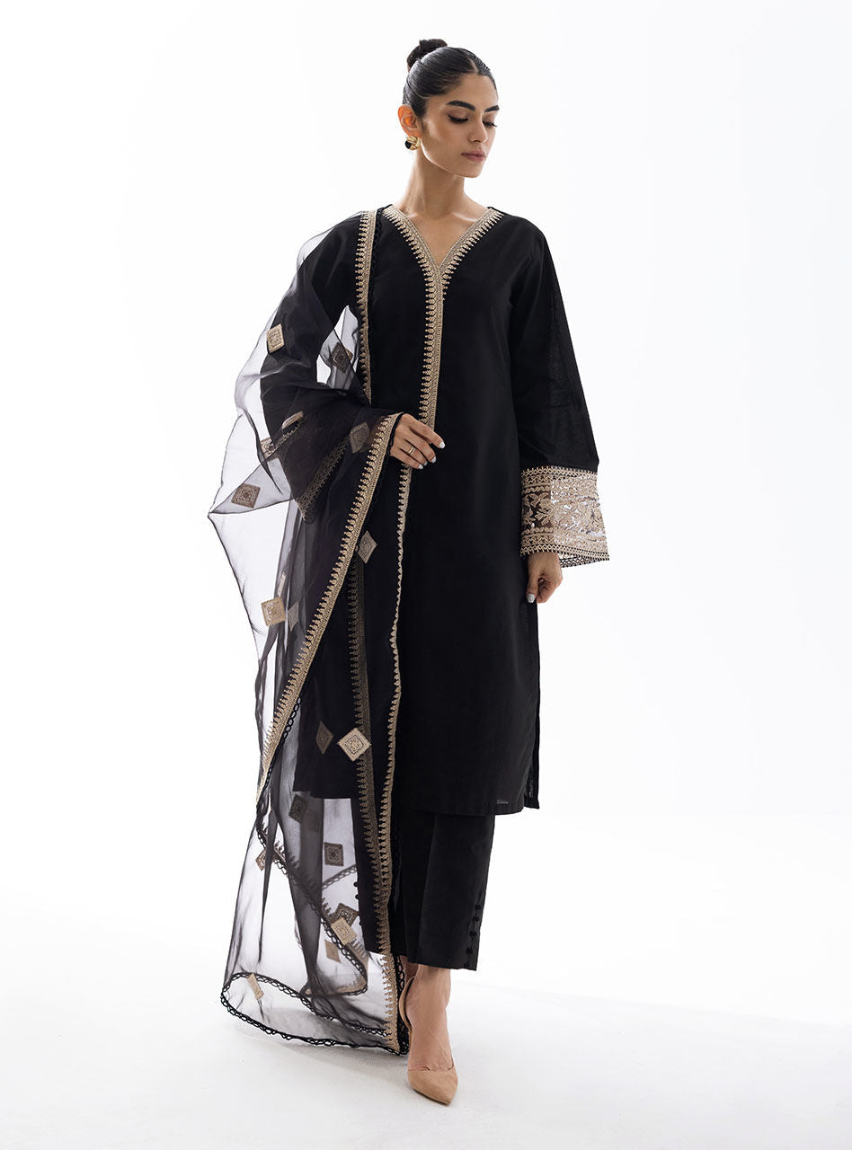 Zainab Chottani | Casual Pret | DARK DOVE by Zainab Chottani - Designer Dress - Type: Casual - Available at Libayah - 100% Original