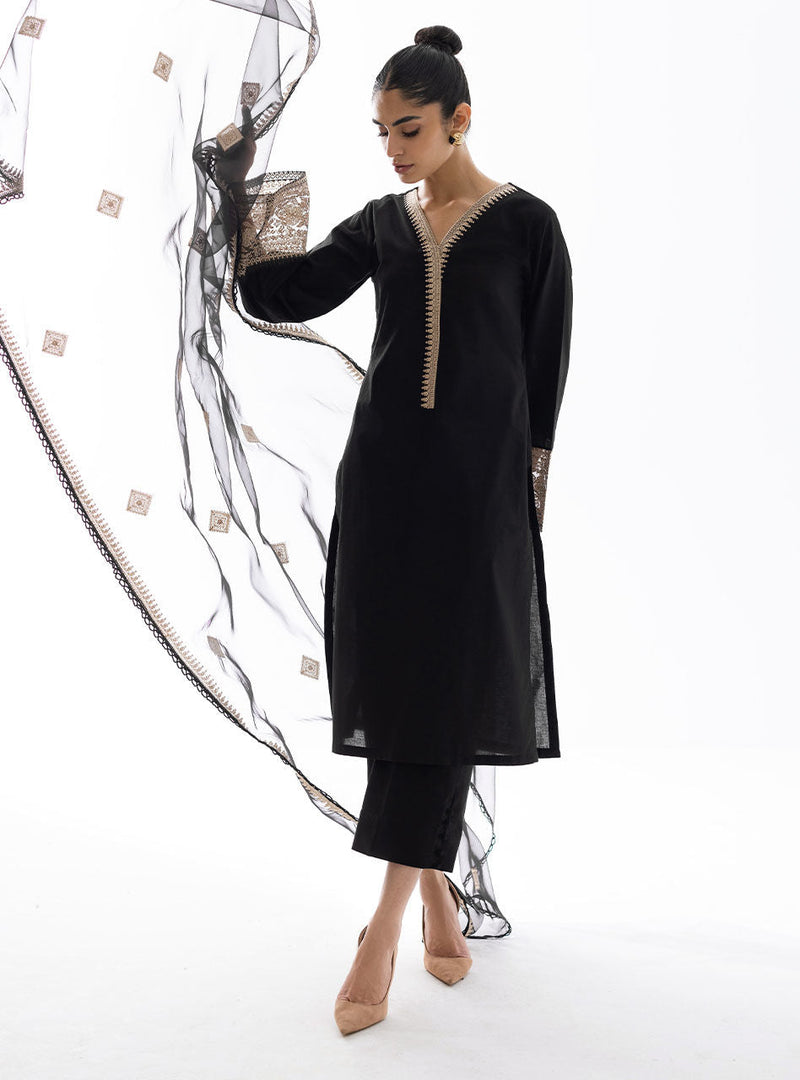 Zainab Chottani | Casual Pret | DARK DOVE by Zainab Chottani - Designer Dress - Type: Casual - Available at Libayah - 100% Original