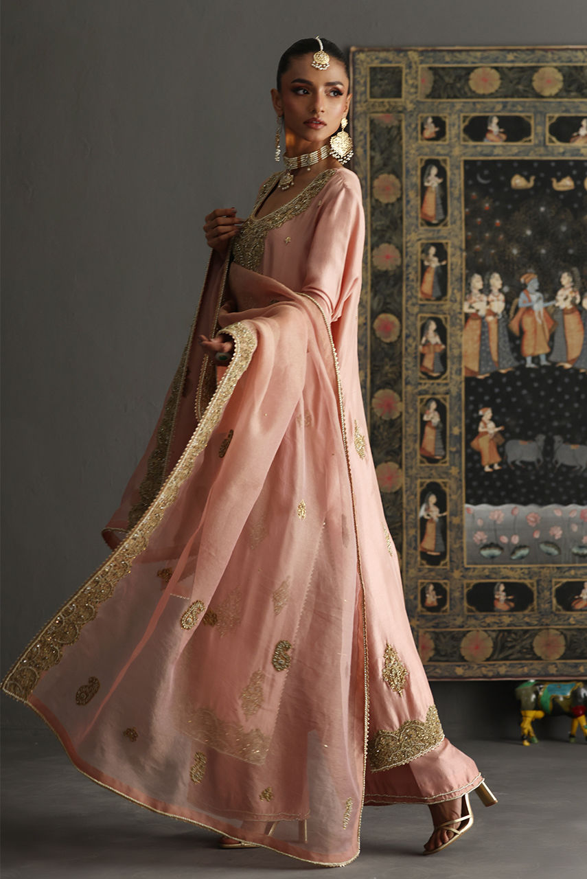 Deepak Perwani | Aila Festive 2024 | Ktd4106 by Deepak Perwani - Designer Dress - Type: Formal - Available at Libayah - 100% Original