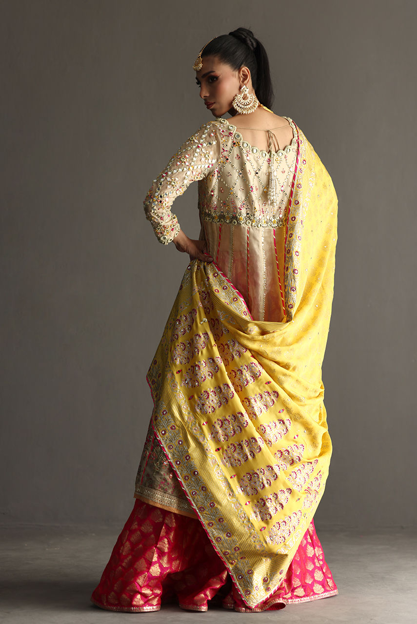 Deepak Perwani | Aila Festive 2024 | Ktd4084 by Deepak Perwani - Designer Dress - Type: Formal - Available at Libayah - 100% Original