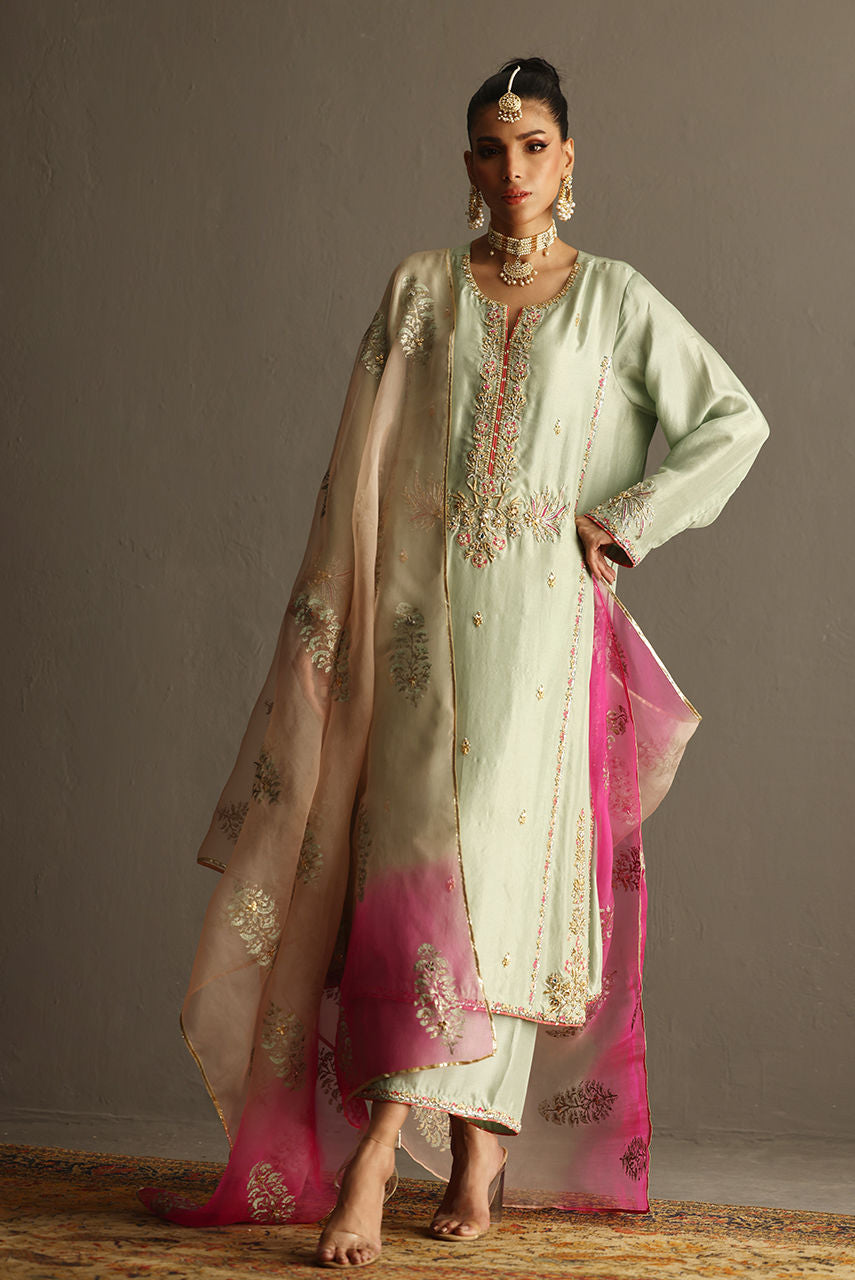 Deepak Perwani | Aila Festive 2024 | Ktd4112 by Deepak Perwani - Designer Dress - Type: Formal - Available at Libayah - 100% Original