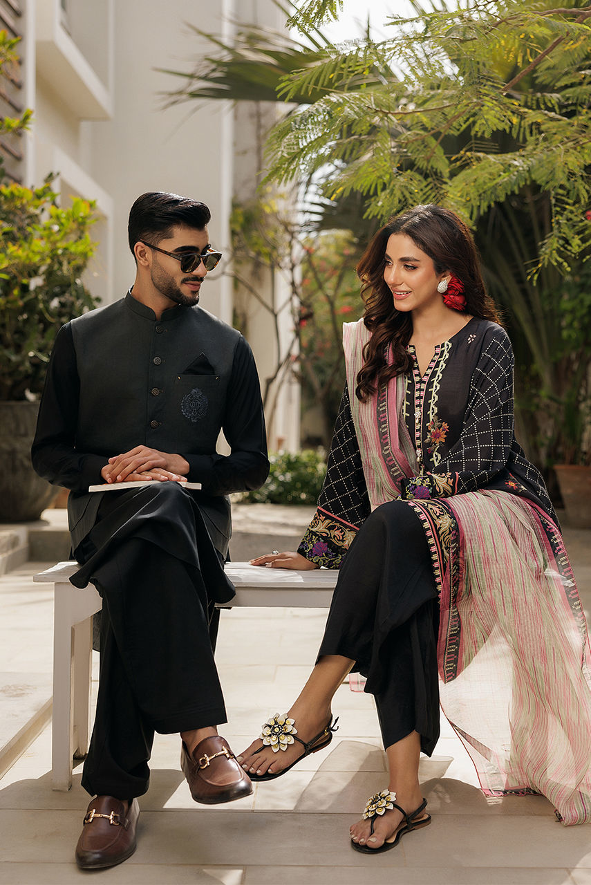 Deepak Perwani | Eid 25 | Ktd4125 by Deepak Perwani - Designer Dress - Type: Ladies Clothes - Available at Libayah - 100% Original