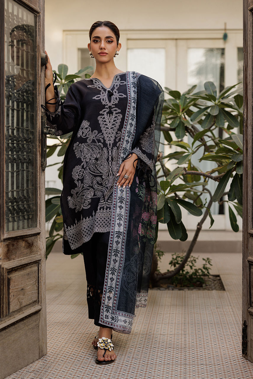 Deepak Perwani | Eid 25 | Ktd4127 by Deepak Perwani - Designer Dress - Type: Ladies Clothes - Available at Libayah - 100% Original