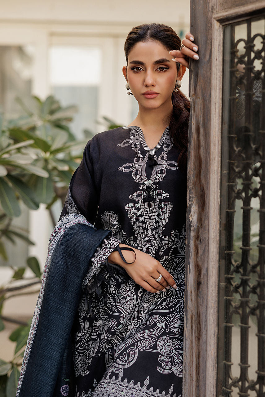 Deepak Perwani | Eid 25 | Ktd4127 by Deepak Perwani - Designer Dress - Type: Ladies Clothes - Available at Libayah - 100% Original