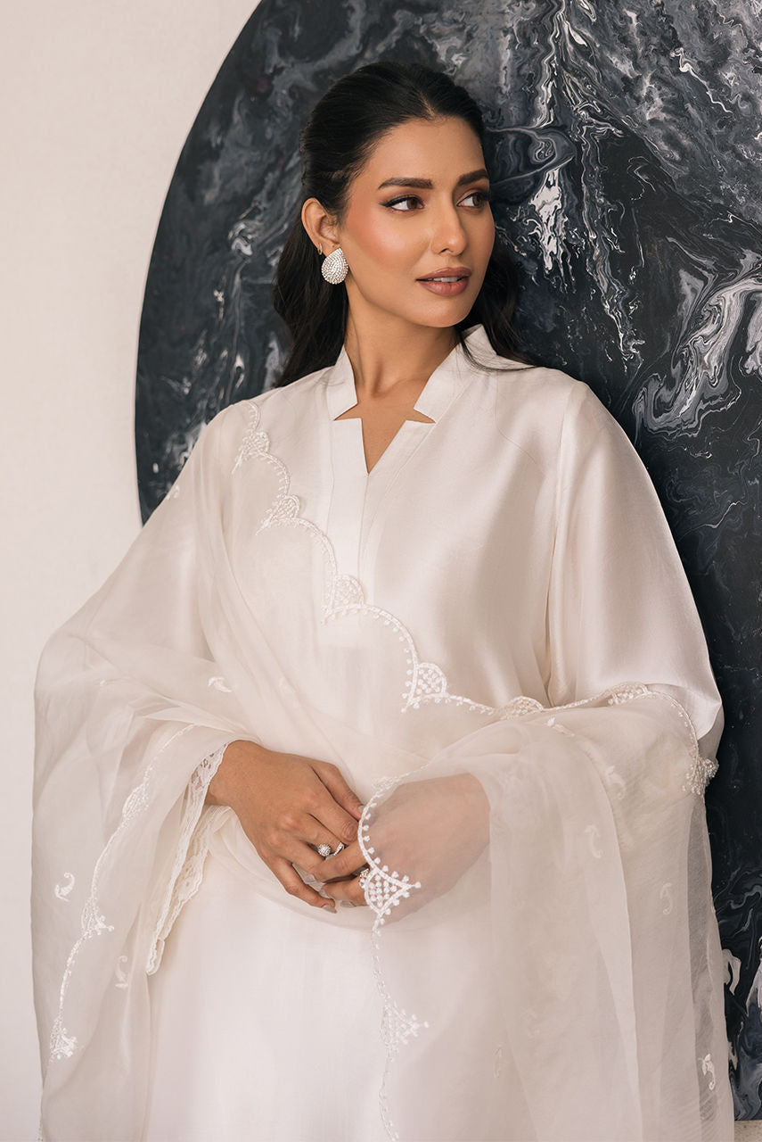 Deepak Perwani | Eid Edit 25 | Kut333 by Deepak Perwani - Designer Dress - Type: Ladies Clothes - Available at Libayah - 100% Original