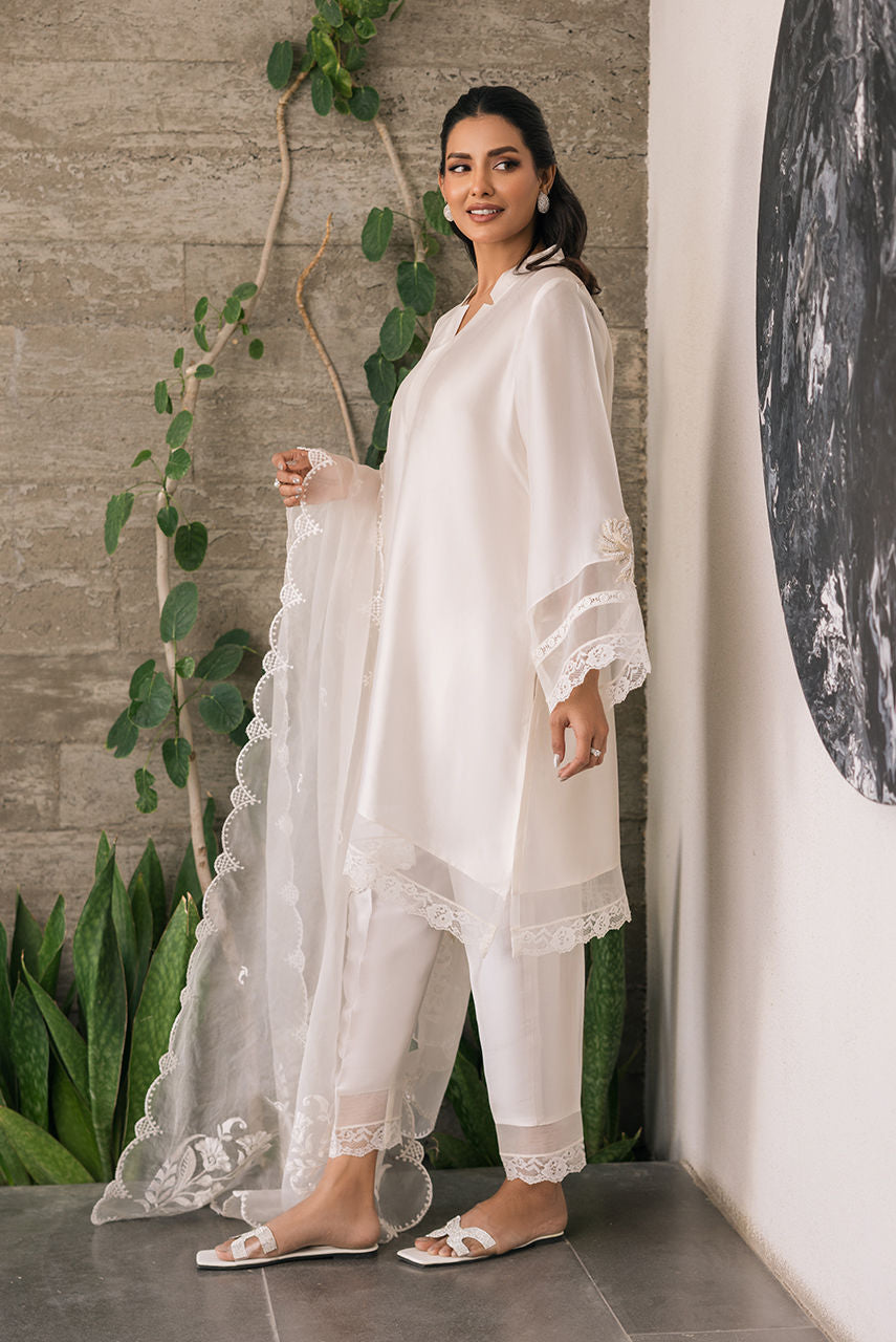 Deepak Perwani | Eid Edit 25 | Kut333 by Deepak Perwani - Designer Dress - Type: Ladies Clothes - Available at Libayah - 100% Original