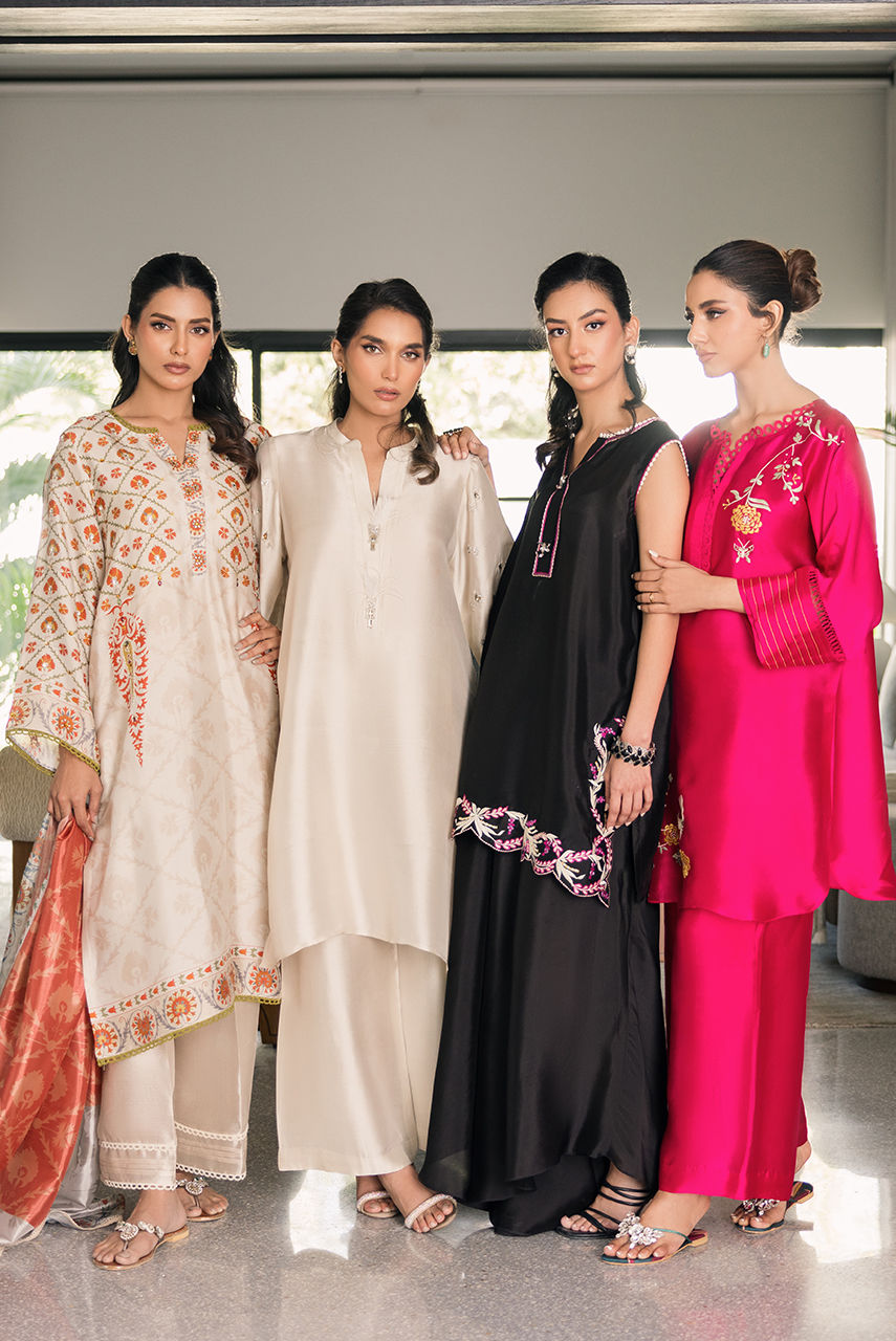 Deepak Perwani | Eid Edit 25 | Kut330 by Deepak Perwani - Designer Dress - Type: Ladies Clothes - Available at Libayah - 100% Original