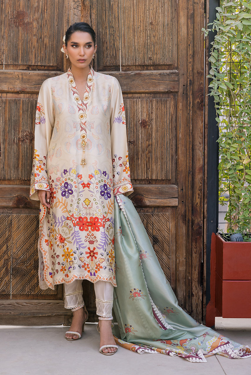 Deepak Perwani | Eid Edit 25 | KUD02 by Deepak Perwani - Designer Dress - Type: Ladies Clothes - Available at Libayah - 100% Original