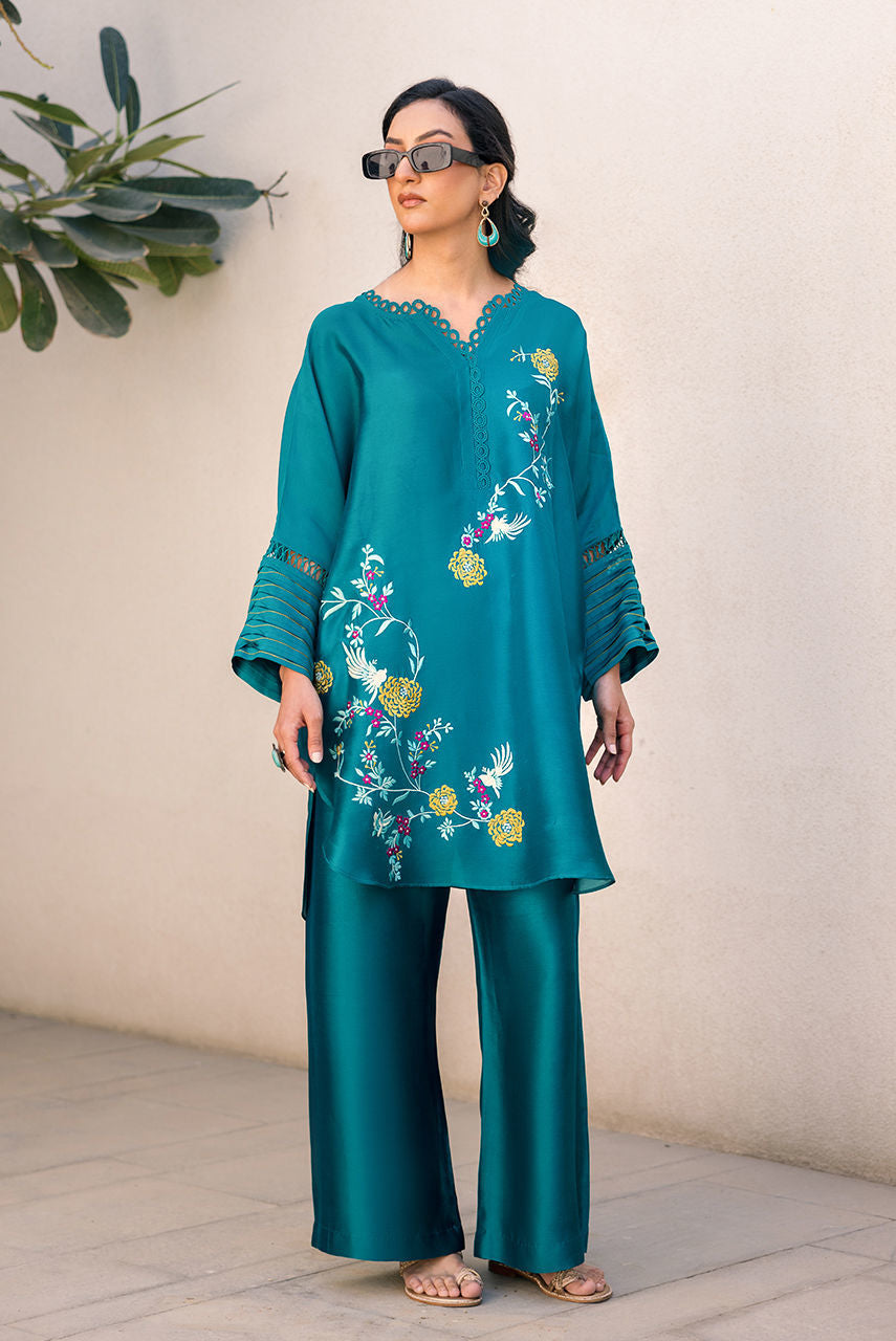 Deepak Perwani | Eid Edit 25 | Kut320 by Deepak Perwani - Designer Dress - Type: Ladies Clothes - Available at Libayah - 100% Original