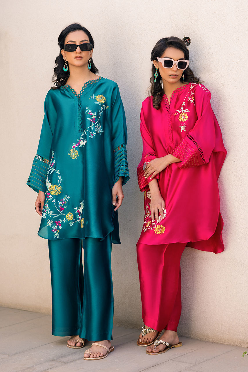 Deepak Perwani | Eid Edit 25 | Kut320 by Deepak Perwani - Designer Dress - Type: Ladies Clothes - Available at Libayah - 100% Original