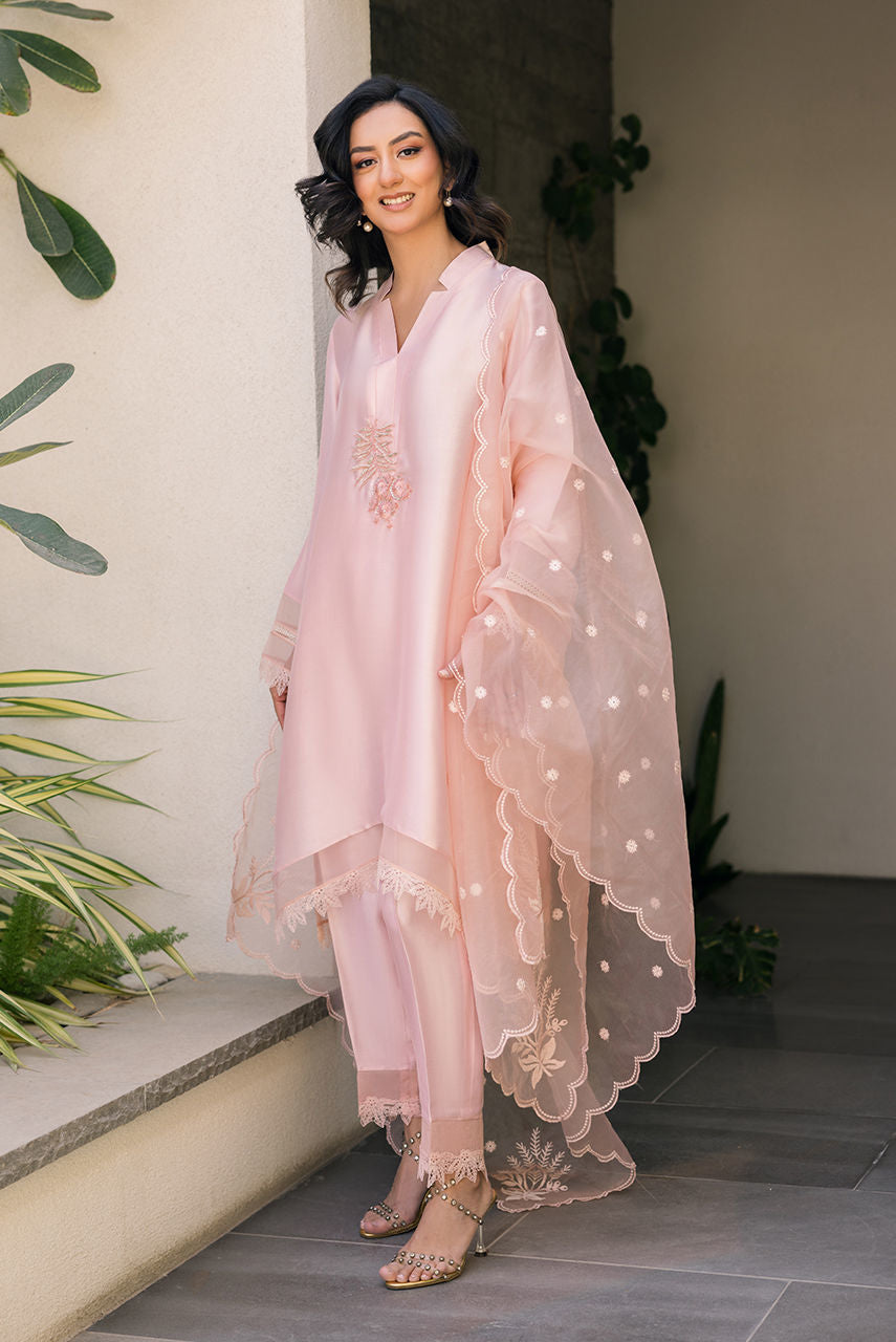 Deepak Perwani | Eid Edit 25 | Kut322 by Deepak Perwani - Designer Dress - Type: Ladies Clothes - Available at Libayah - 100% Original