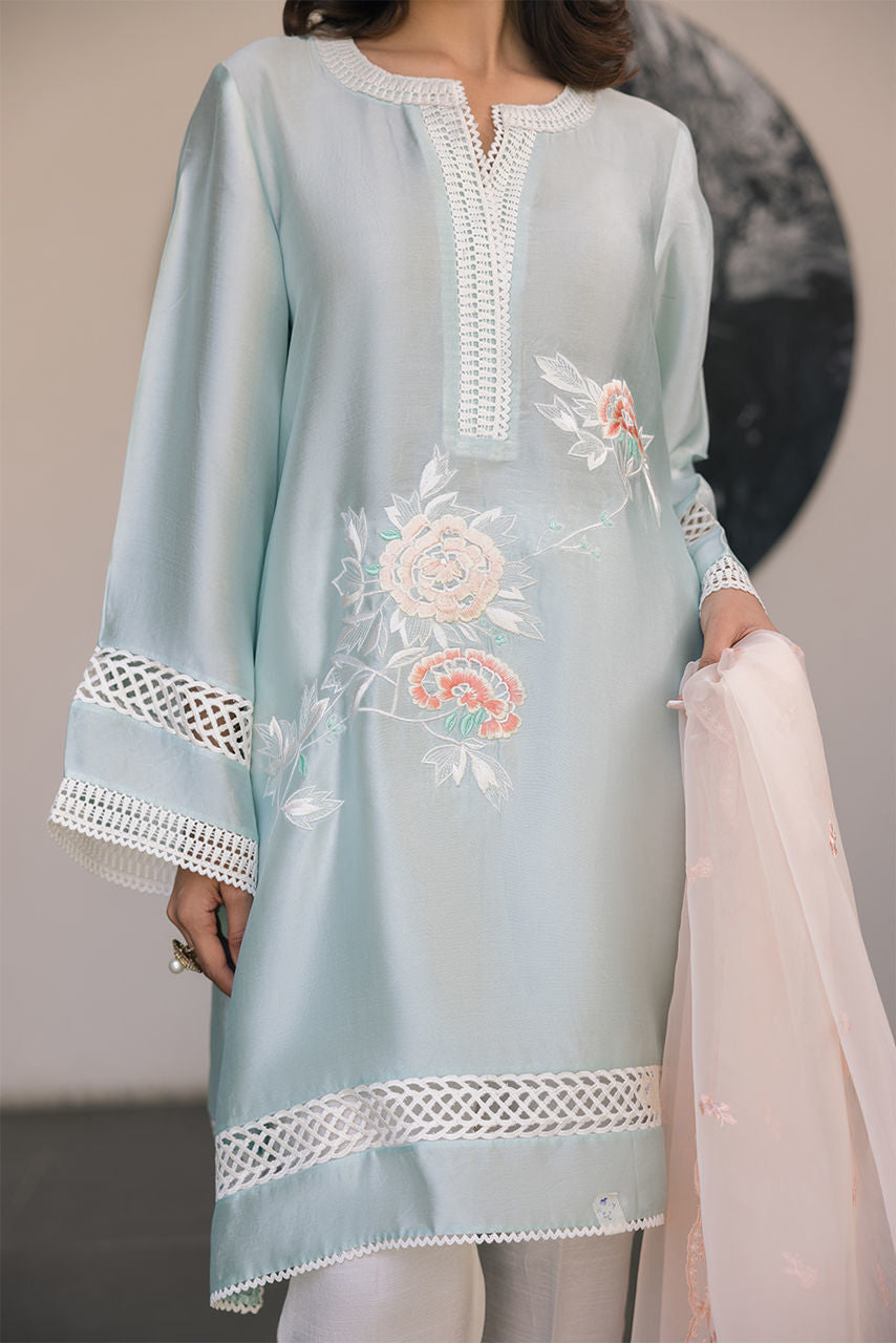 Deepak Perwani | Eid Edit 25 | Kut326 by Deepak Perwani - Designer Dress - Type: Ladies Clothes - Available at Libayah - 100% Original