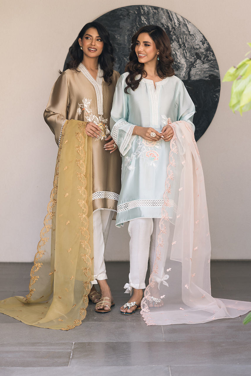 Deepak Perwani | Eid Edit 25 | Kut326 by Deepak Perwani - Designer Dress - Type: Ladies Clothes - Available at Libayah - 100% Original
